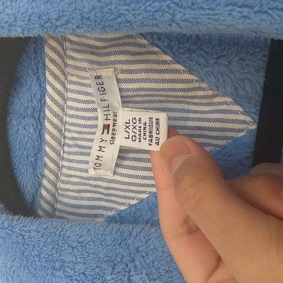 Robe/Sleepwear - Picture 3 of 5